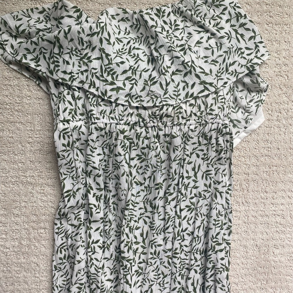 Vici Green and White Floral Maxi Dress - Picture 3 of 6